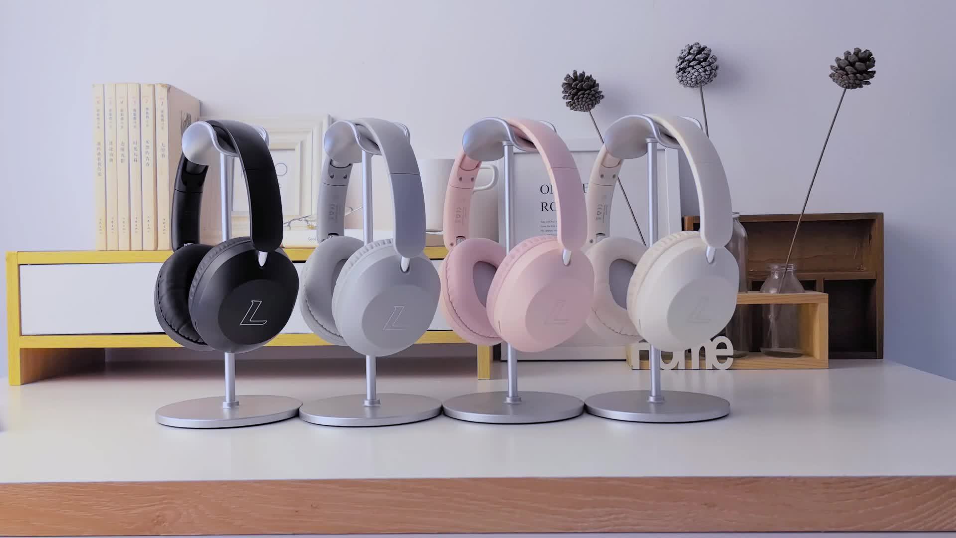 This Bluetooth Headset With A Microphone Offers A 15-hour Playback Time. It Is Retractable With High Sound Quality And Soft Memory. The Ear Cups Are Controlled By Buttons And Are Suitable For Music, S - Image 4