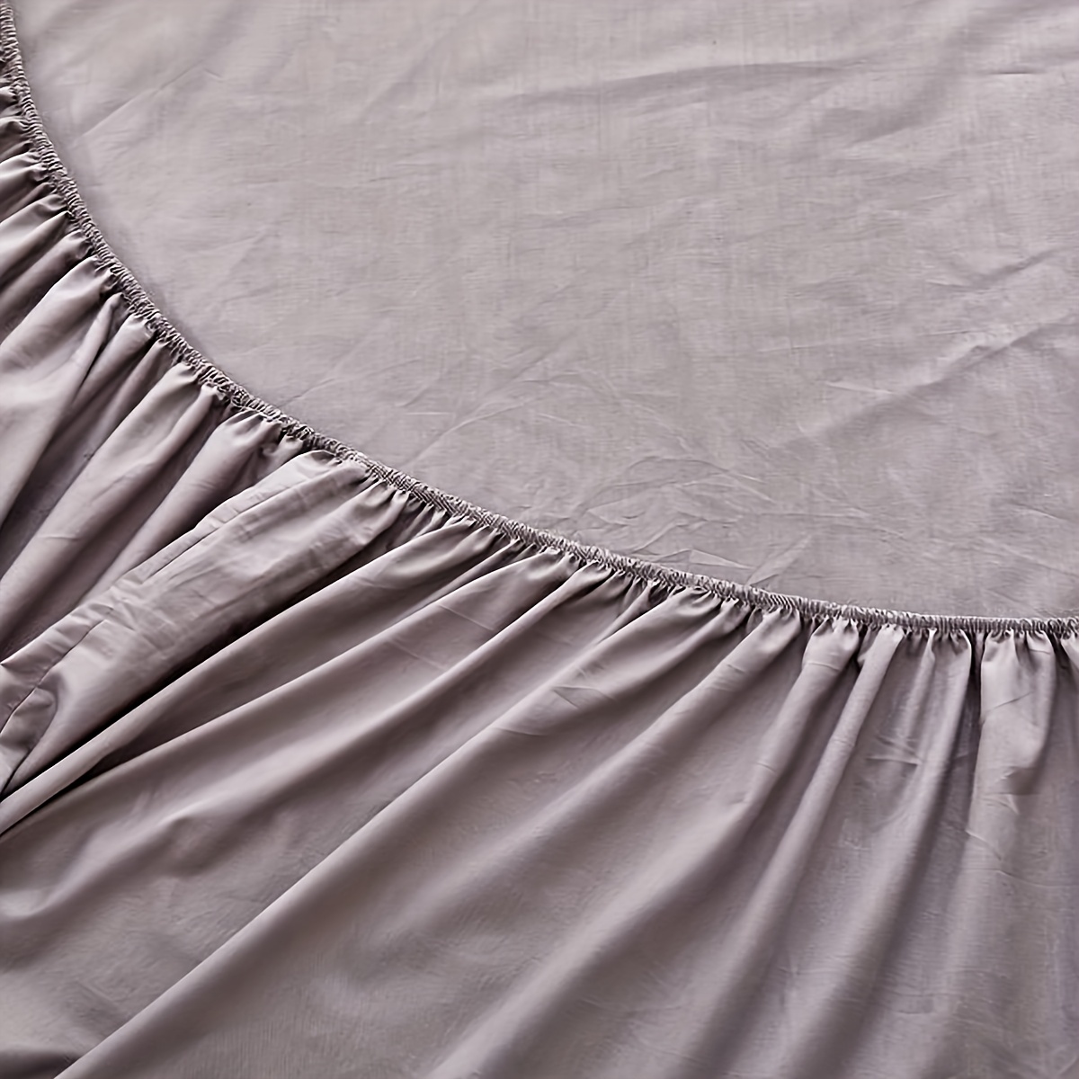 Solid Colour Fitted Sheet Set – Easy, Wrinkle-Free Bedding - Image 4